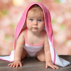 AR032 - Babiezz™ Serviette moyenne à capuche pour bébé
